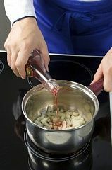 Приготовление блюда по рецепту - Стейк из говядины с пикантным соусом. Шаг 2